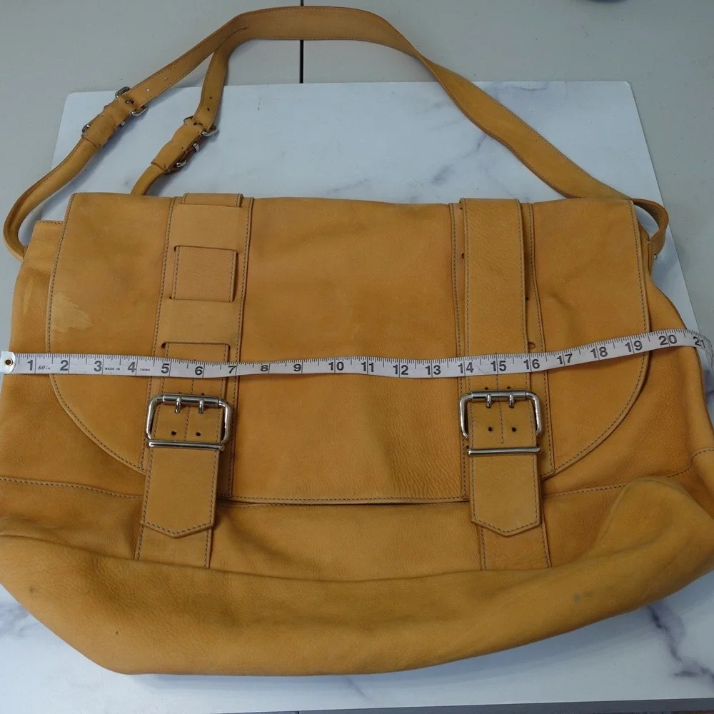 Vtg Fendi Messenger Bag‎ Large Tan Saddle Calf Leather Buckle Strap Satchel Y2K